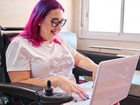 Osoba z Niepełnosprawnością a Podejmowanie Pracy