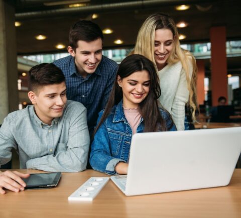 Przepisanie majątku na jedno z dzieci i wynikające z tego konsekwencje.