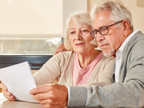 Emerytura bez lat pracy. Czy można otrzymać emeryturę bez lat pracy? Czy jest to możliwe?